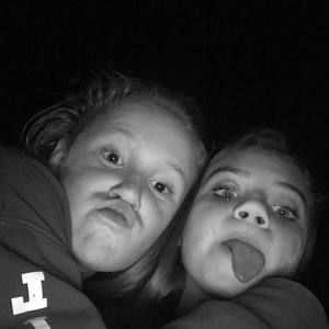 Meet your Posher, Zoe